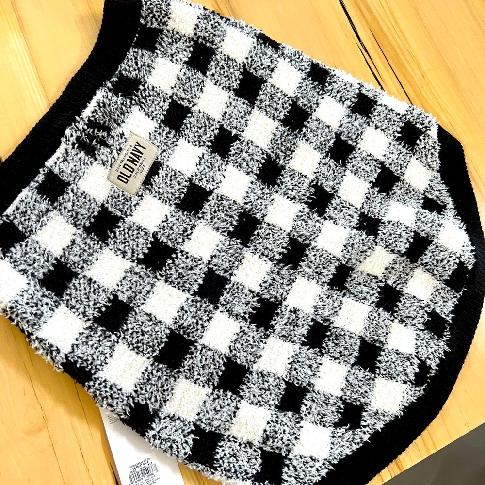 NWT - Old Navy Plaid Dog Sweater